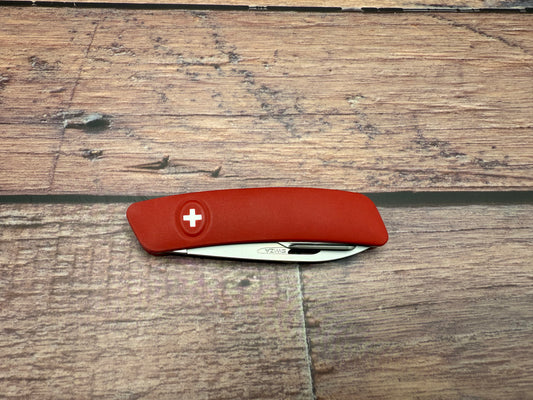 D01 Swiss Pocket Knife Red